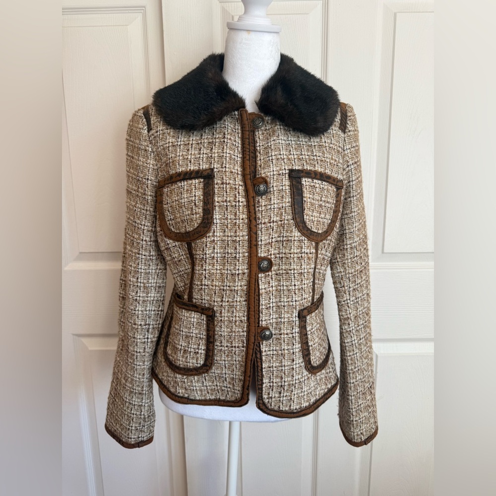 ABS brown jacket with removable fur collar